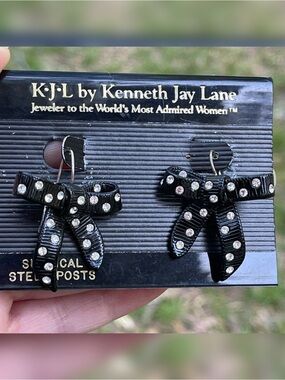 Vintage KJL Kenneth Jay Lane Black Enamel Rhinestone Bow Earrings NWT 1997